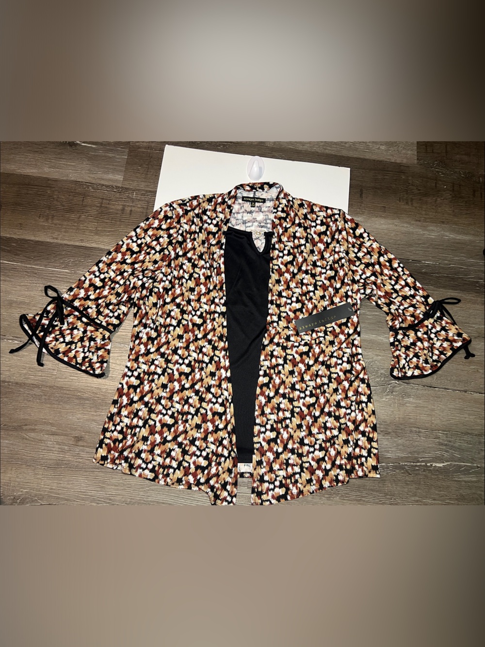 Lightweight Patterned  in Black, Rust & Cream Top